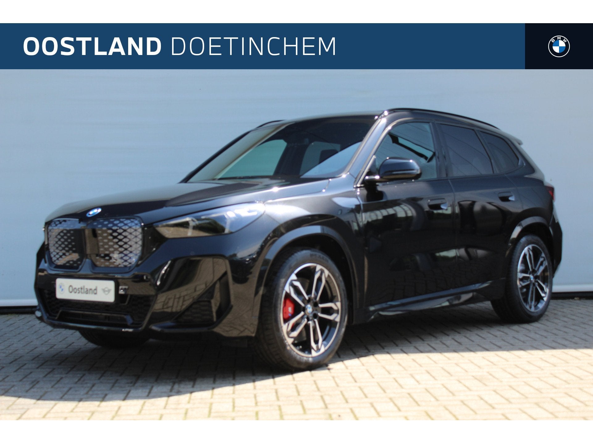 BMW iX1 eDrive20 M Sport / Trekhaak / Sportstoelen / M Adapt