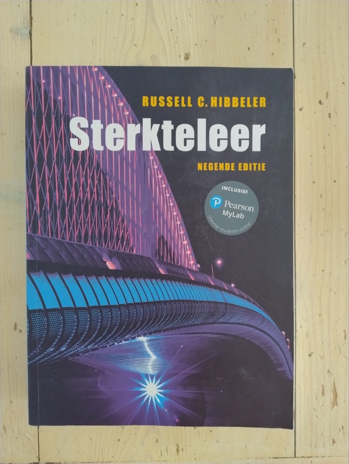 Sterkteleer Hibbeler 9e editie, Boeken, Ophalen, HBO, Zo goed als nieuw, Russell C. Hibbeler