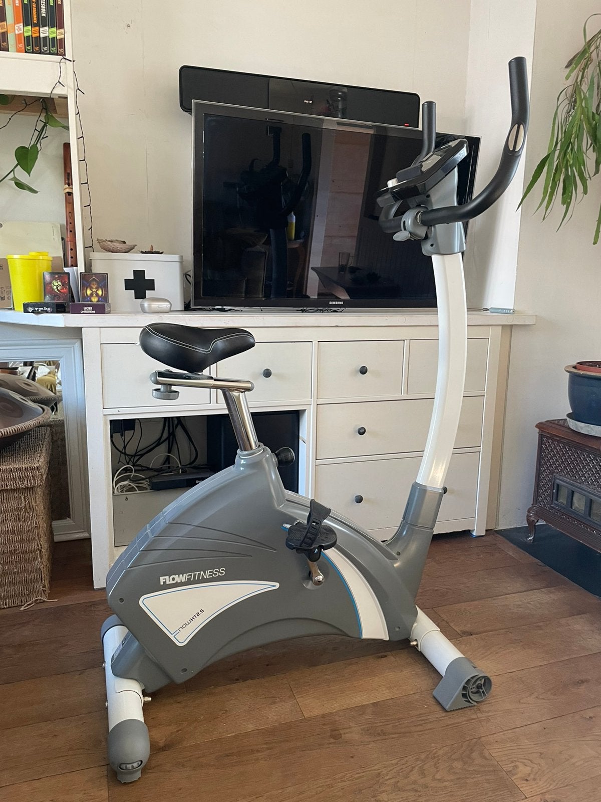 Hometrainer FlowFitness NOW HT2.5, Ophalen, Zo goed als nieuw, Hometrainer