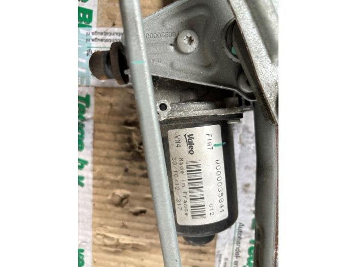 Ruitenwismotor + Mechaniek van een Fiat 500L, Gebruikt, -, -, Fiat