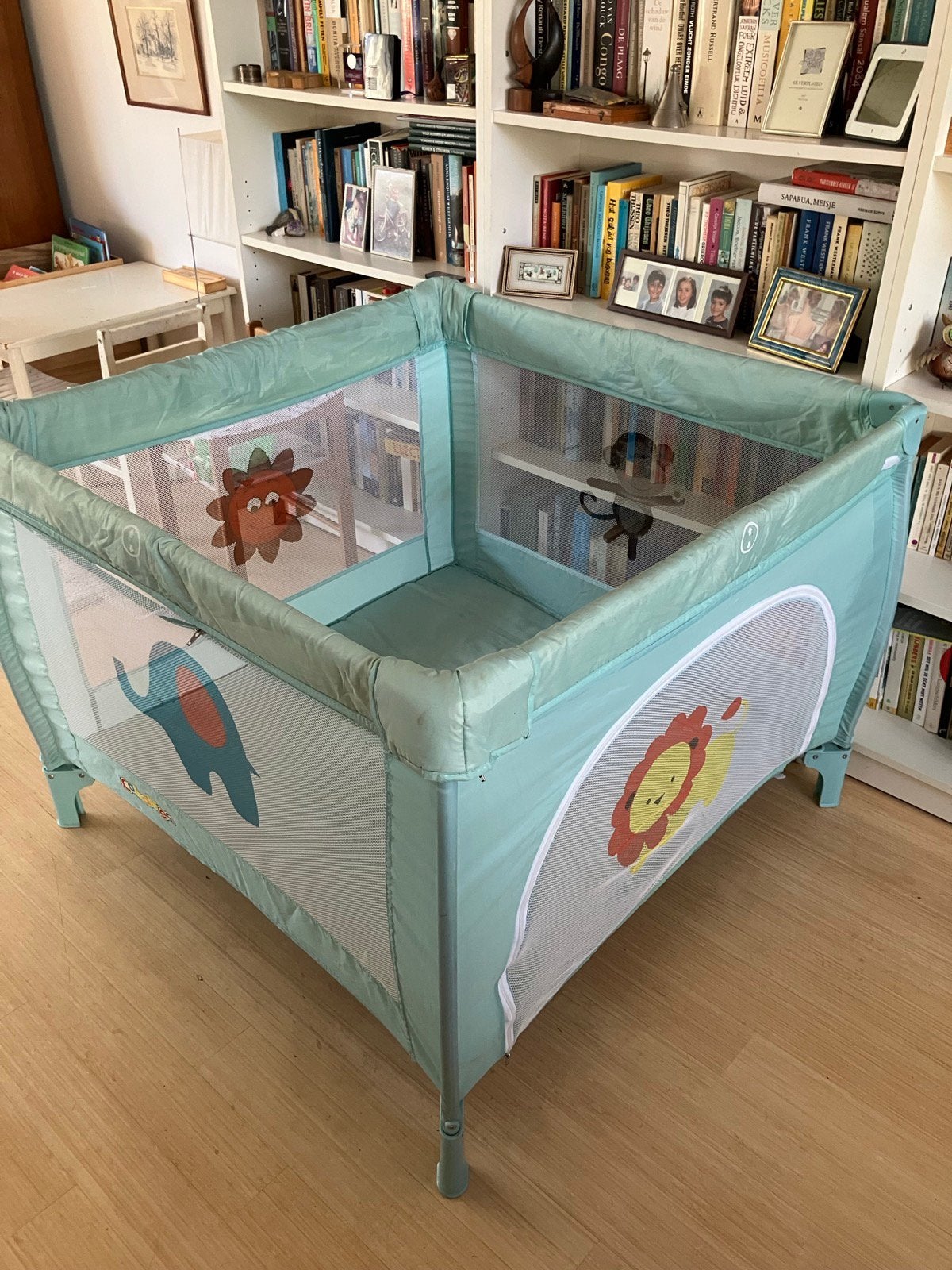 Inklapbare box (met boxkleed), Ophalen, Gebruikt, Vierkant, Boxkleed
