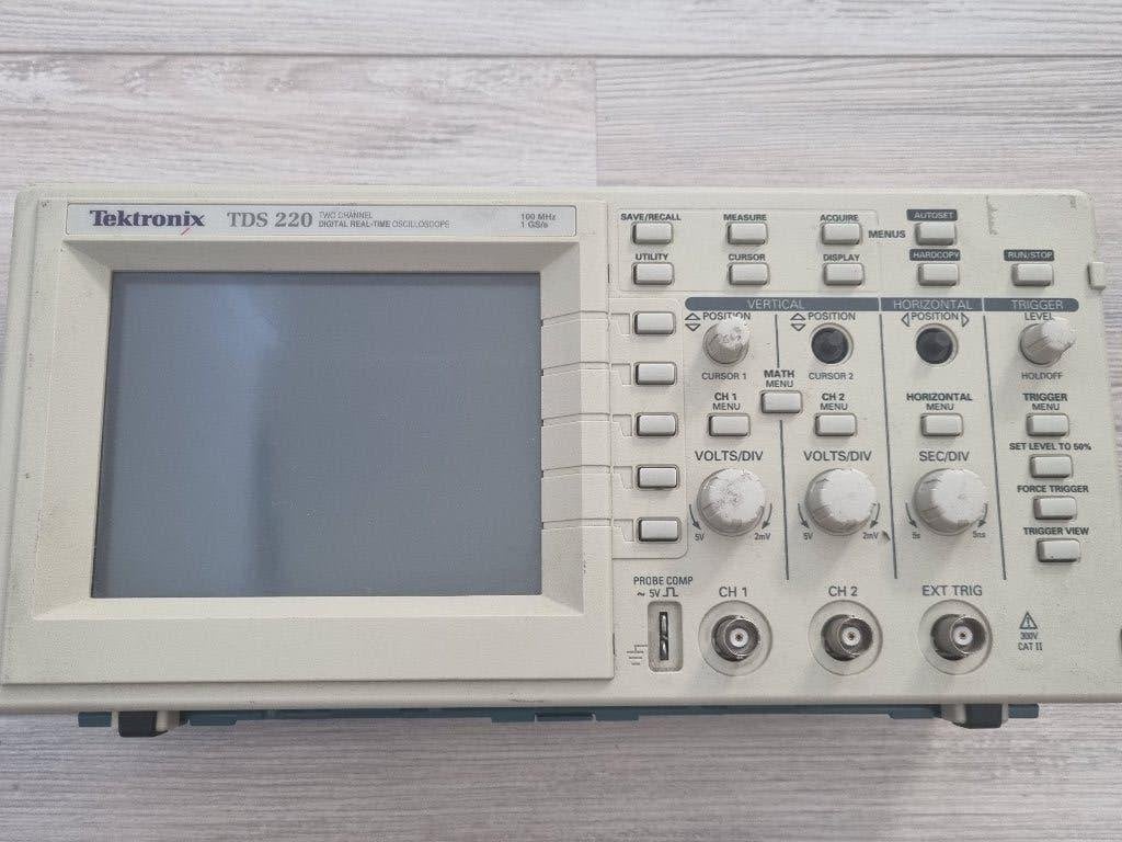 Oscilloscoop Tektronix TDS220 2 kanaal 100mhz (1GS/s), Doe-het-zelf en Verbouw, Meetapparatuur, Ophalen of Verzenden, Gebruikt