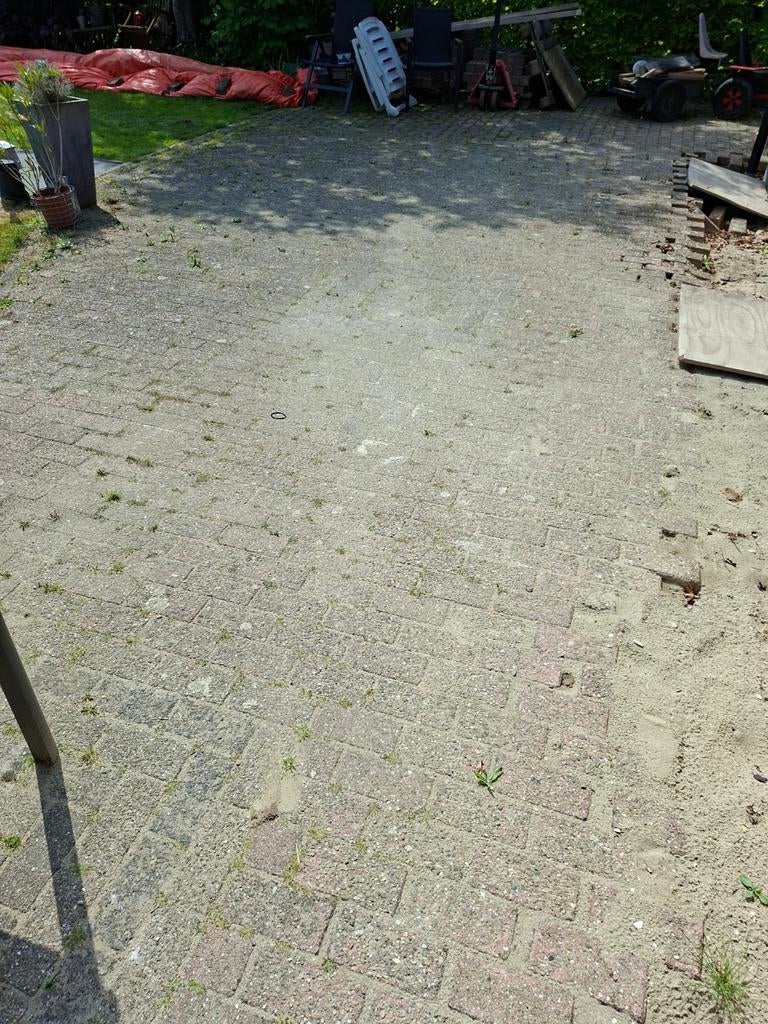 Beton klinkers 21x10x8 rood, +/- 55m2, zelf oprapen, Ophalen of Verzenden, Gebruikt, Beton, Klinkers