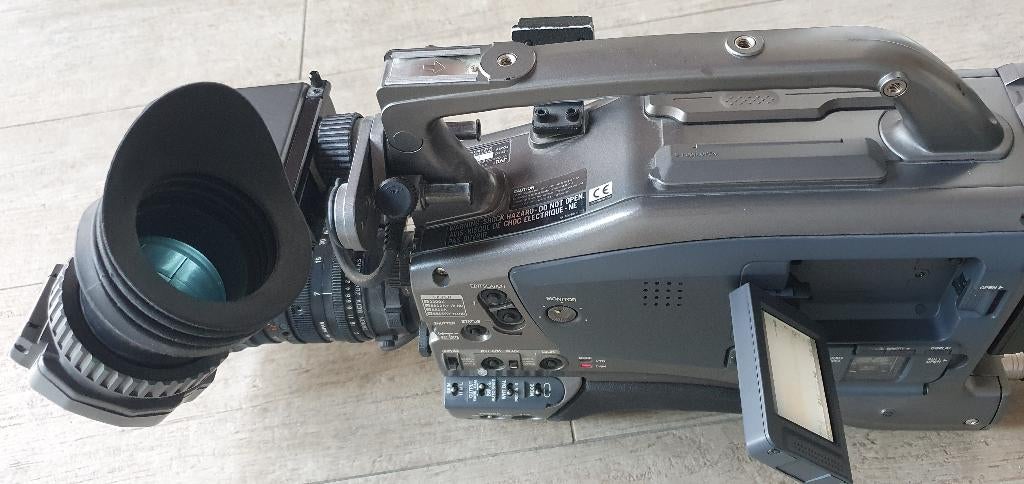 JVC GY-DV5000E Camcorder + Lens Canon YH16X7KRS PAL goed, Ophalen, Mini dv, Gebruikt, JVC