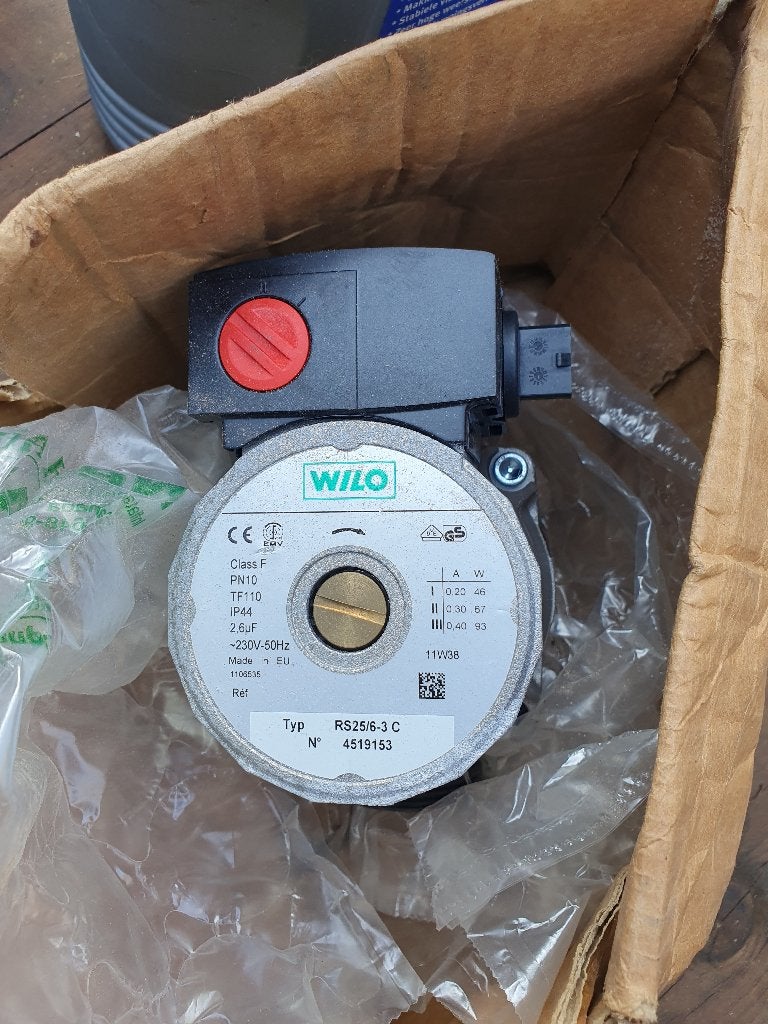 nieuwe cv pomp wilo RS25/6-3 c, Doe-het-zelf en Verbouw, Overige typen, Nieuw, Minder dan 60 cm, Ophalen of Verzenden