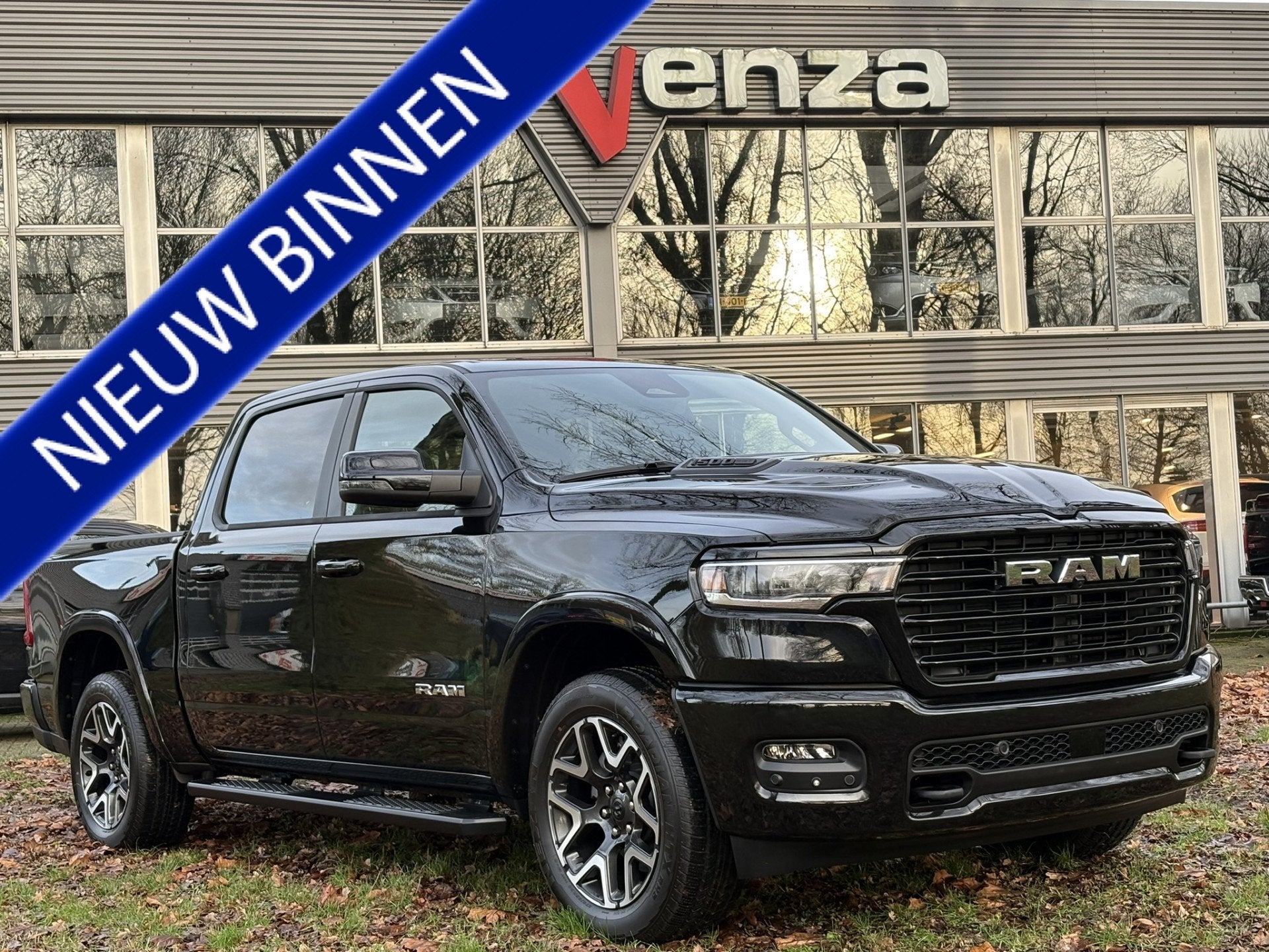 Dodge Ram MY25 1500 3.0TT Laramie BPM-VRIJ (bj 2024), Auto's, Automaat, Gebruikt, 2993 cc, Met garantie (alle)