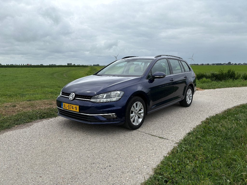 Volkswagen Golf Variant 1.0 TSI 115pk 2019 Blauw TREKHAAK, Auto's, Volkswagen, Voorwielaandrijving, Stof, Origineel Nederlands
