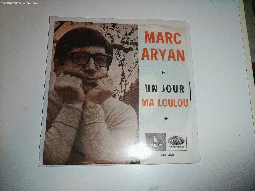 Marc Aryan - Un jour / Ma Loulou, Cd's en Dvd's, Gebruikt, Fotohoes, 7 inch, Ophalen of Verzenden