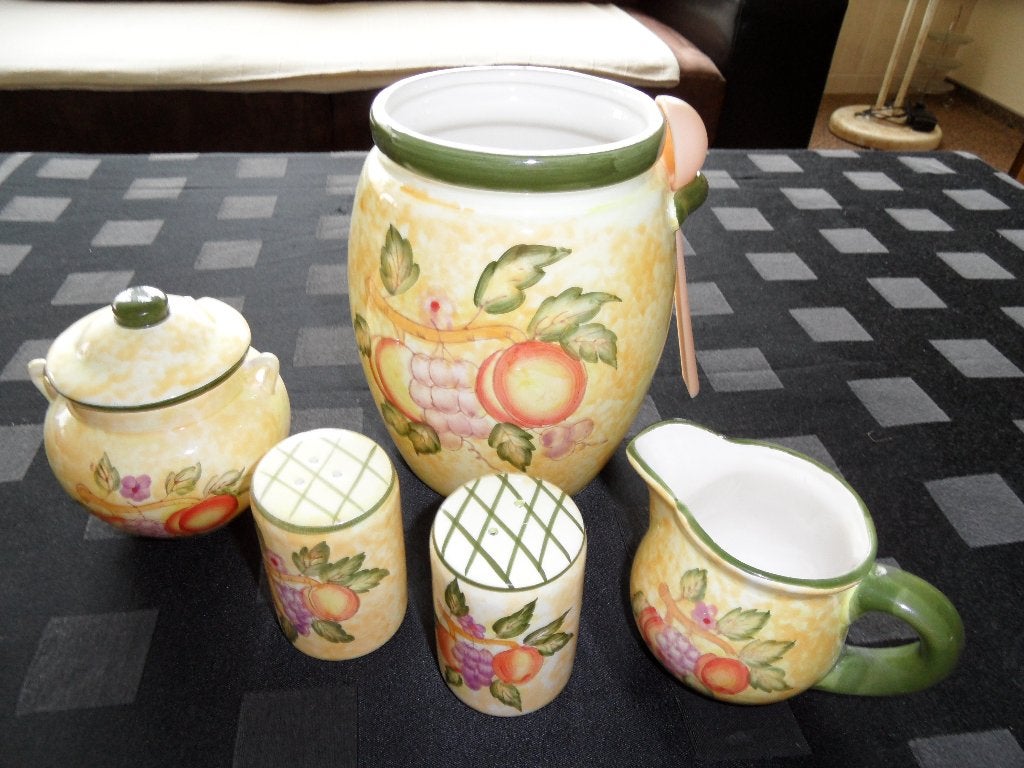 5 DELIG KEUKEN SET VAN H. P. NOWI DESIGN (GLOEDNIEUW)., Ophalen of Verzenden, Nieuw