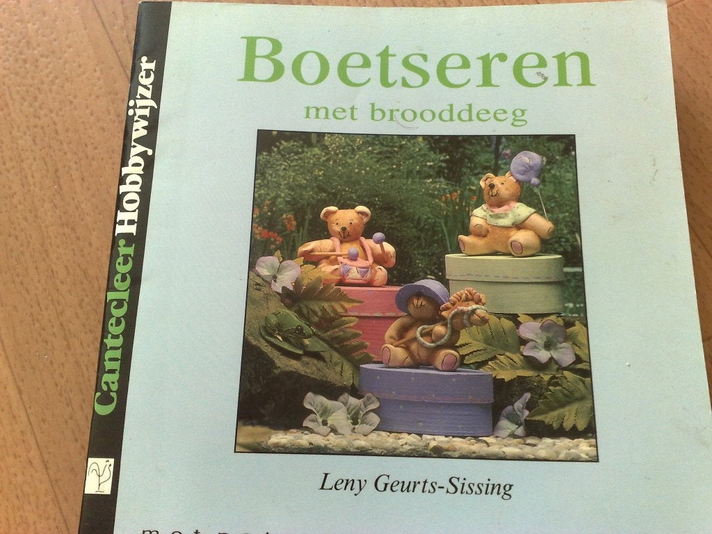 Boetseren met brooddeeg , met patronen, Verzenden, Zo goed als nieuw