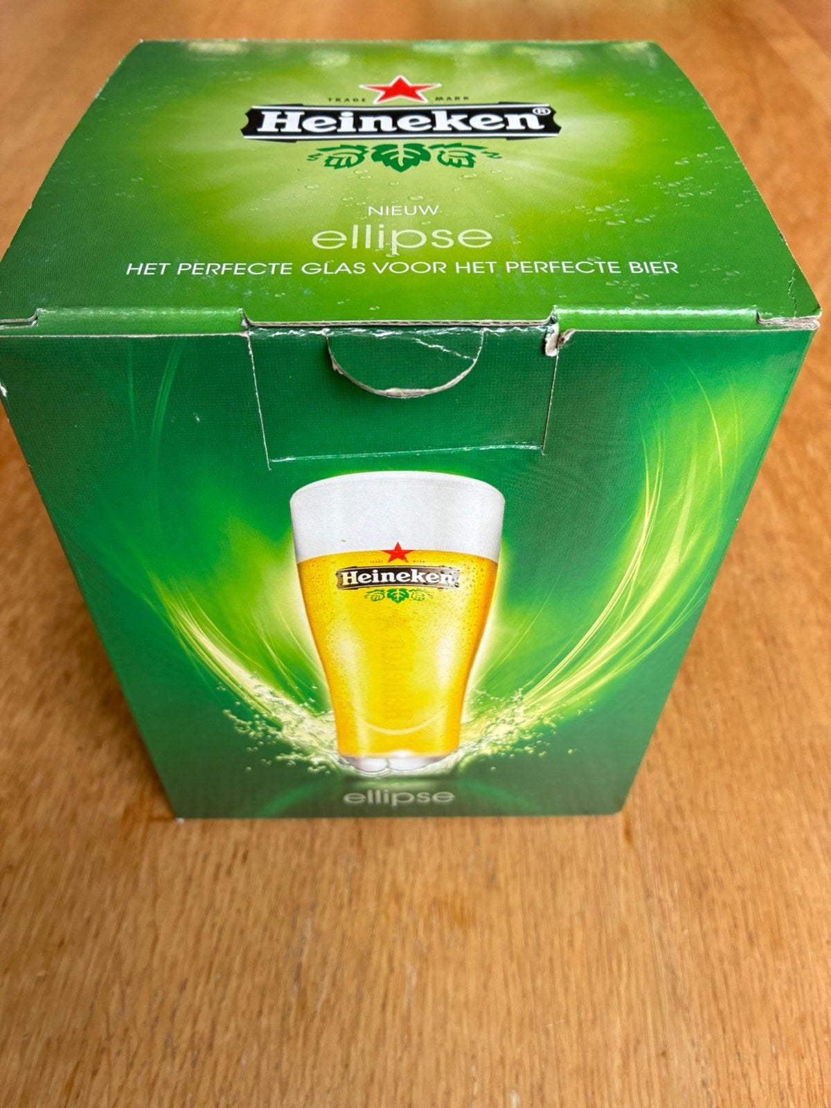 4 Heineken ellipse 25 cl. bierglazen in doos, Verzamelen, Ophalen of Verzenden, Zo goed als nieuw, Glas of Glazen, Heineken