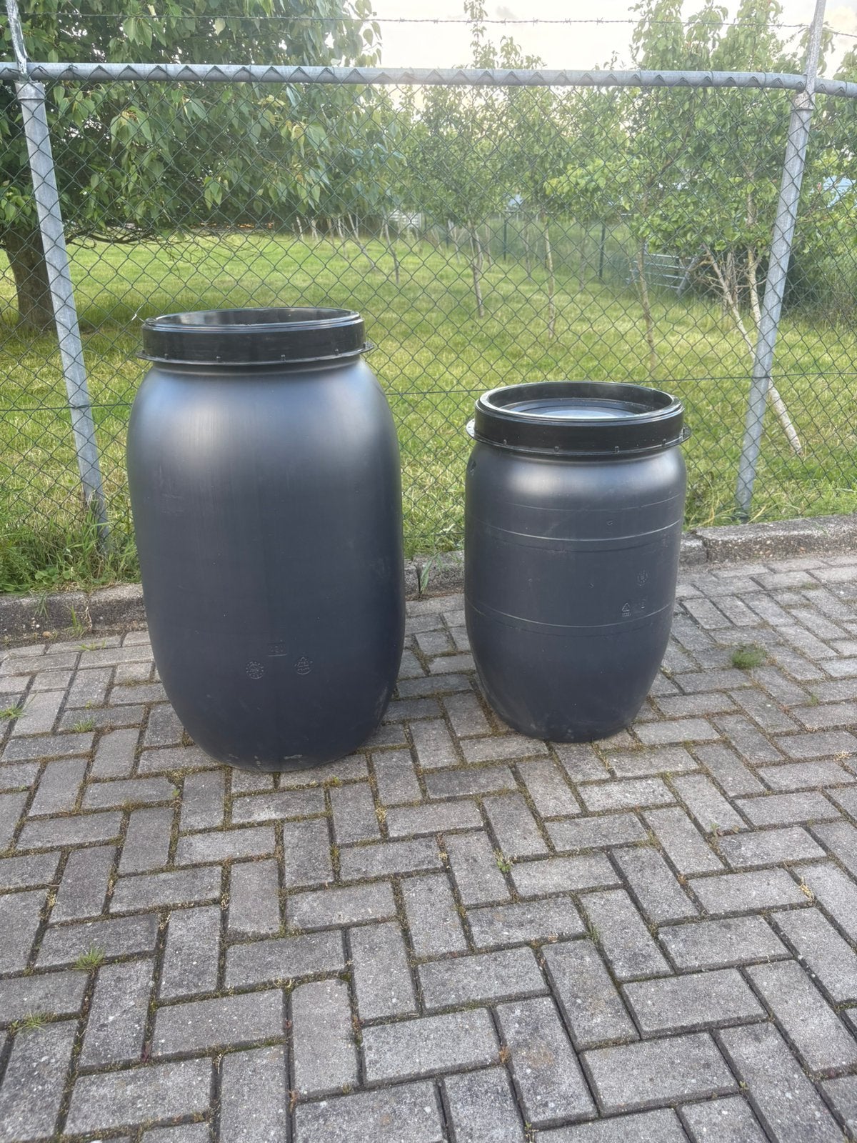 Voerton met Schroefdeksel 18 t/m 210L | Voeropslag, Dieren en Toebehoren, Dierenvoeding, Ophalen of Verzenden, Overige soorten