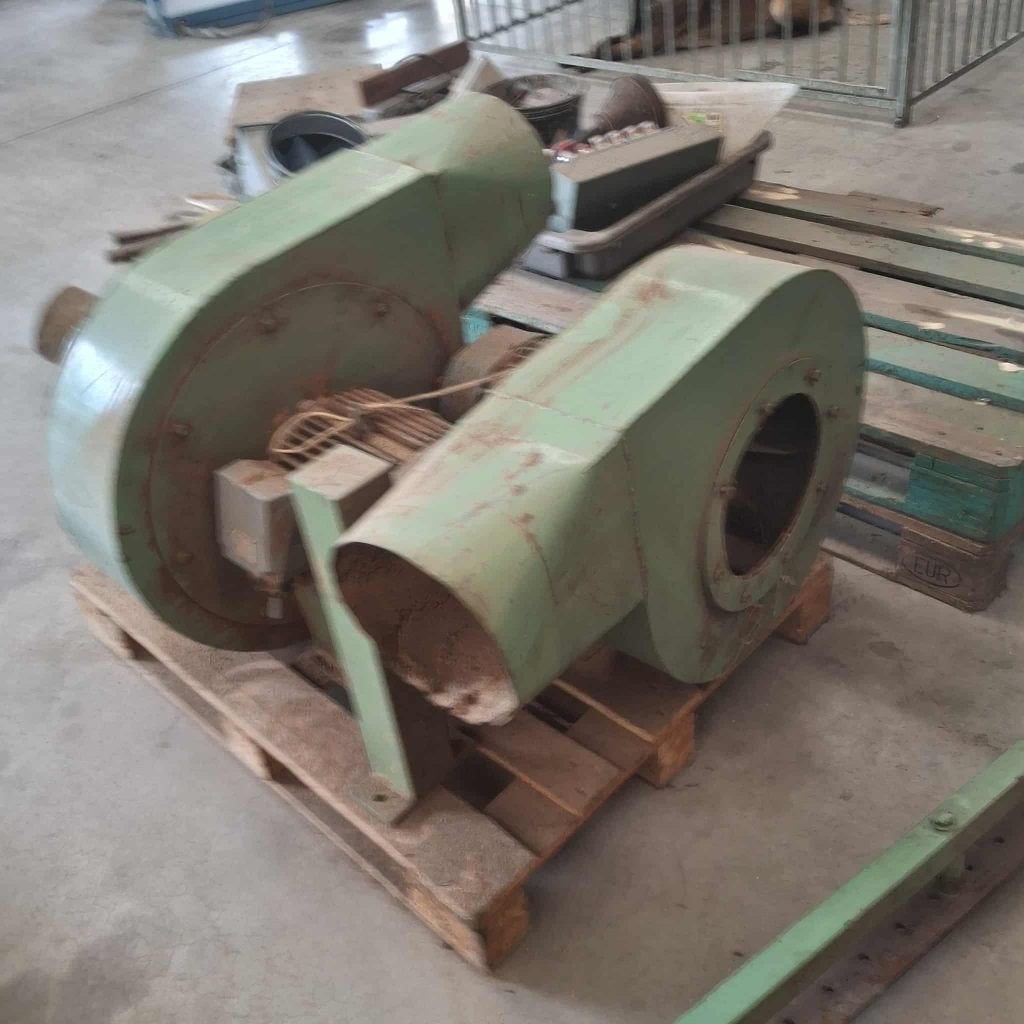 Industriële stofafzuiger / ventilator 380V (5,5 kW), Ophalen, Gebruikt, Afzuiger