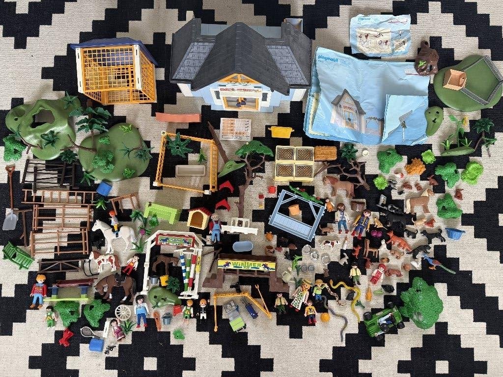 Mega Playmobil collectie: paarden, dierenarts, wilde dieren, Kinderen en Baby's, Speelgoed | Playmobil, Ophalen of Verzenden, Gebruikt
