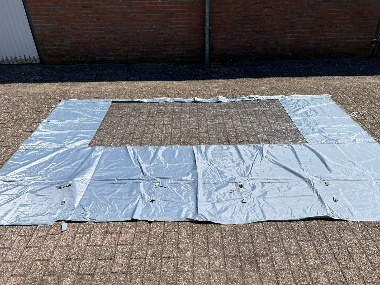 Voorzijde luifel van Eurotrail met pees 380x250, Ophalen of Verzenden, Zo goed als nieuw