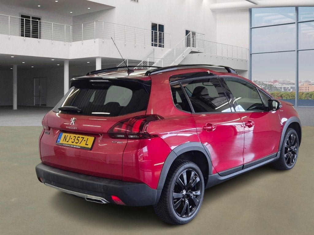 Peugeot 2008 1.2 PureTech GT-line !UNIEK KM STAND MET NAP!, Euro 6, Origineel Nederlands, Bedrijf, Handgeschakeld