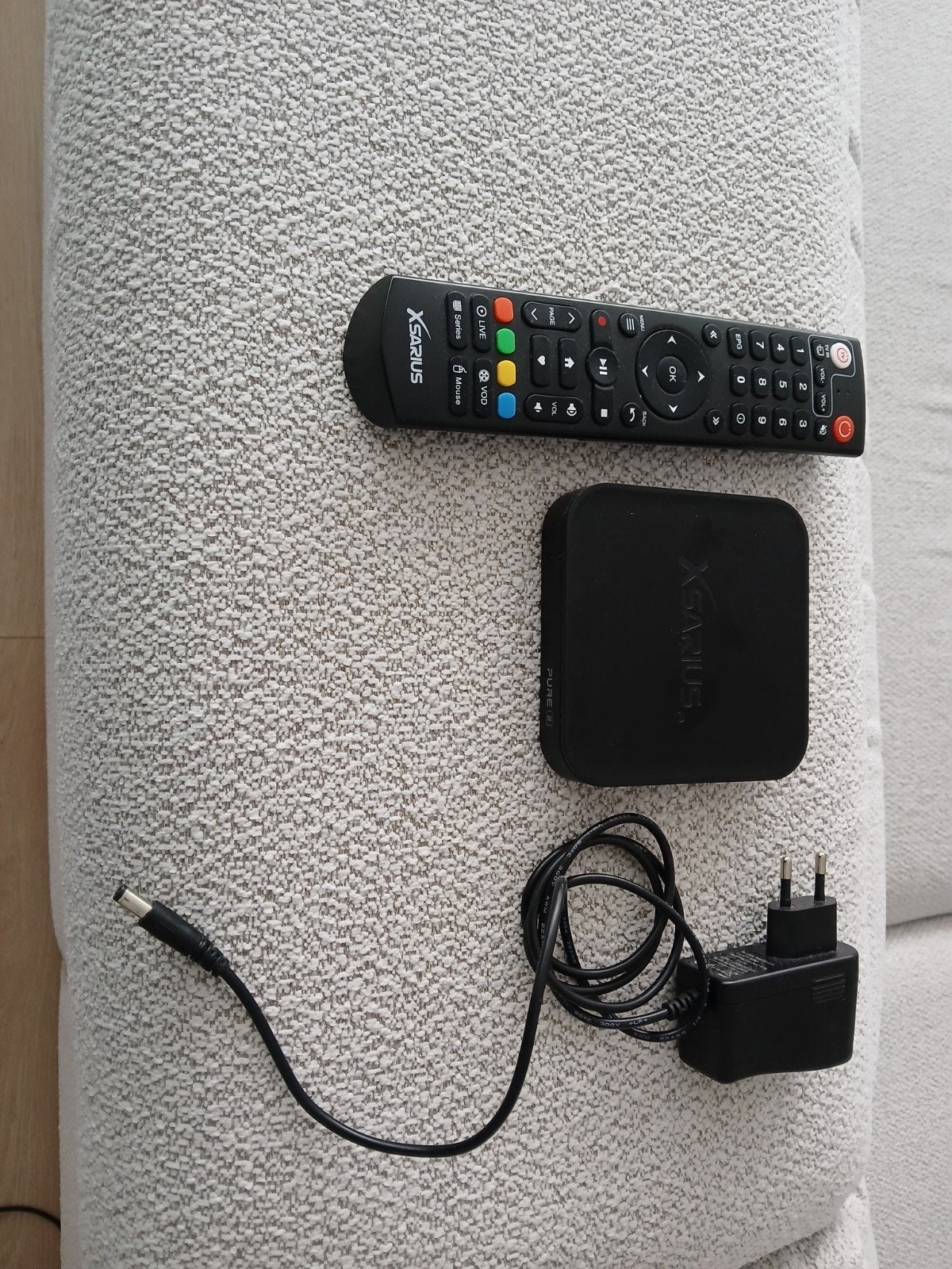 XSARIUS Pure 2 Decoder met afstandsbediening, Ophalen of Verzenden, Zo goed als nieuw, Decoder