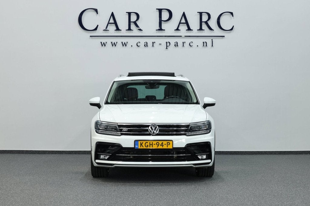 Volkswagen Tiguan 2.0 TSI 4Motion 220PK R-LINE LED/VIRTUAL/H, Auto's, Gebruikt, Euro 6, 1984 cc, Wit