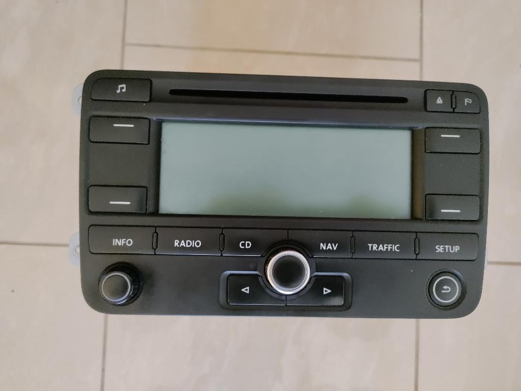Originele VW RNS300 auto radio met navigatie., Ophalen, Zo goed als nieuw