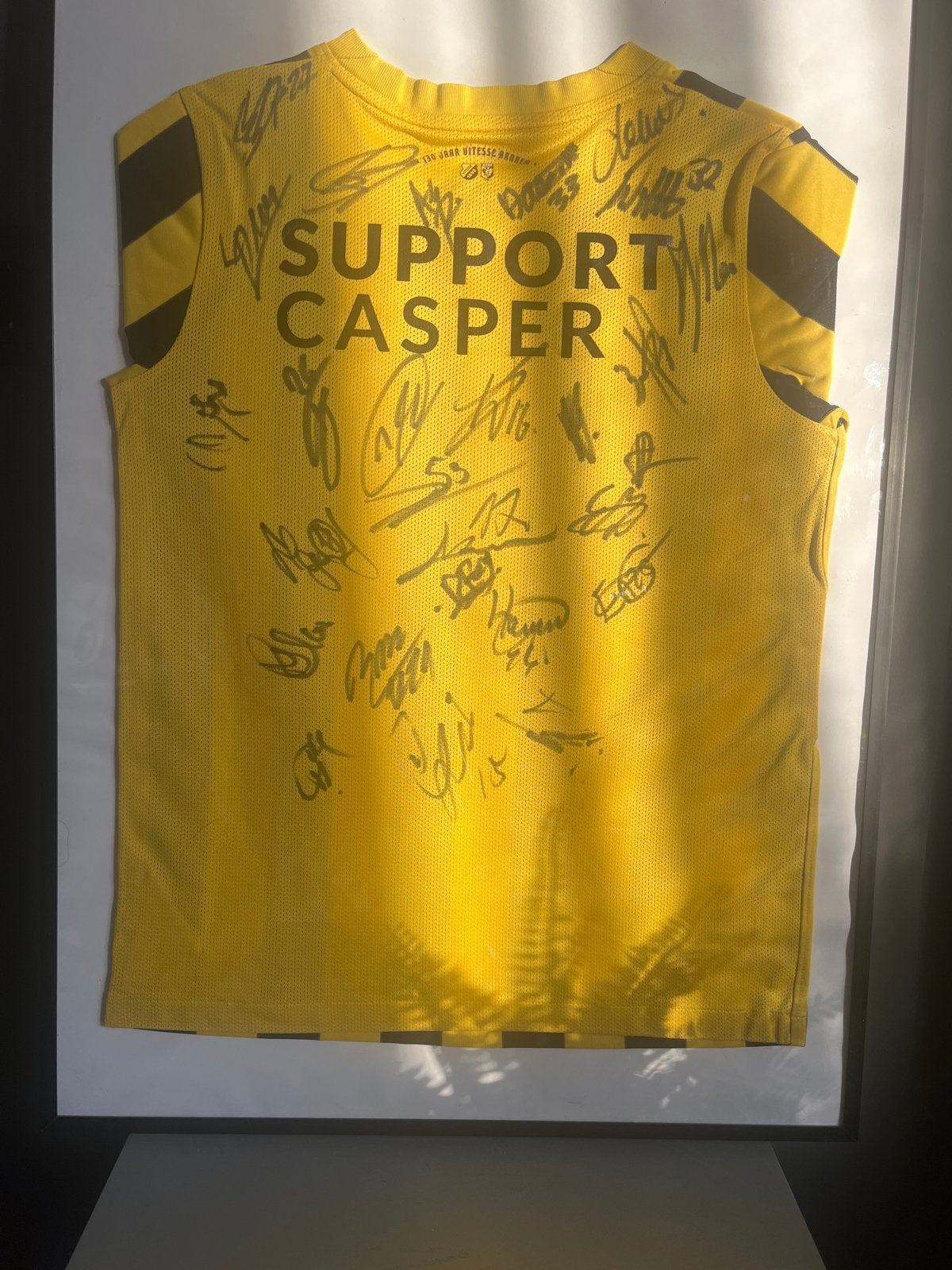 Gesigneerd Vitesse Shirt - Support Casper, Ophalen of Verzenden, Zo goed als nieuw, Vitesse, Shirt