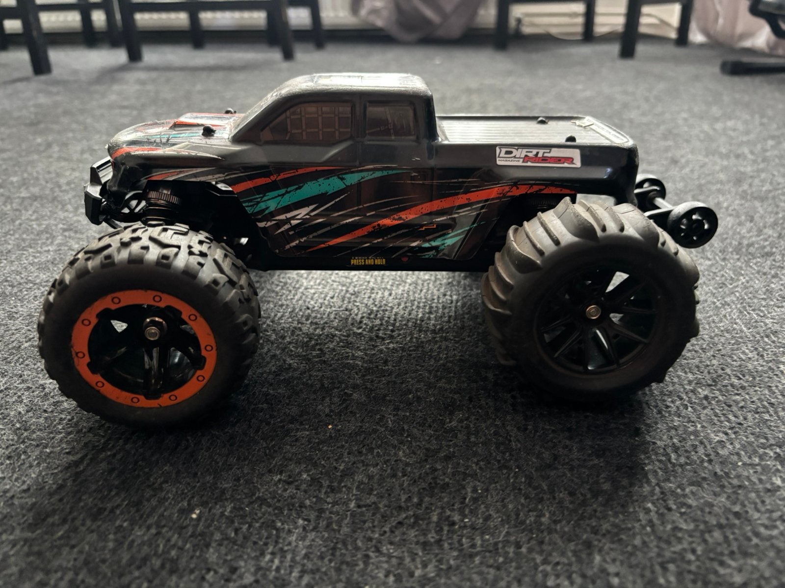 Rc monster truk ford raptor, Ophalen of Verzenden, Zo goed als nieuw, Overige schalen, Onderdeel
