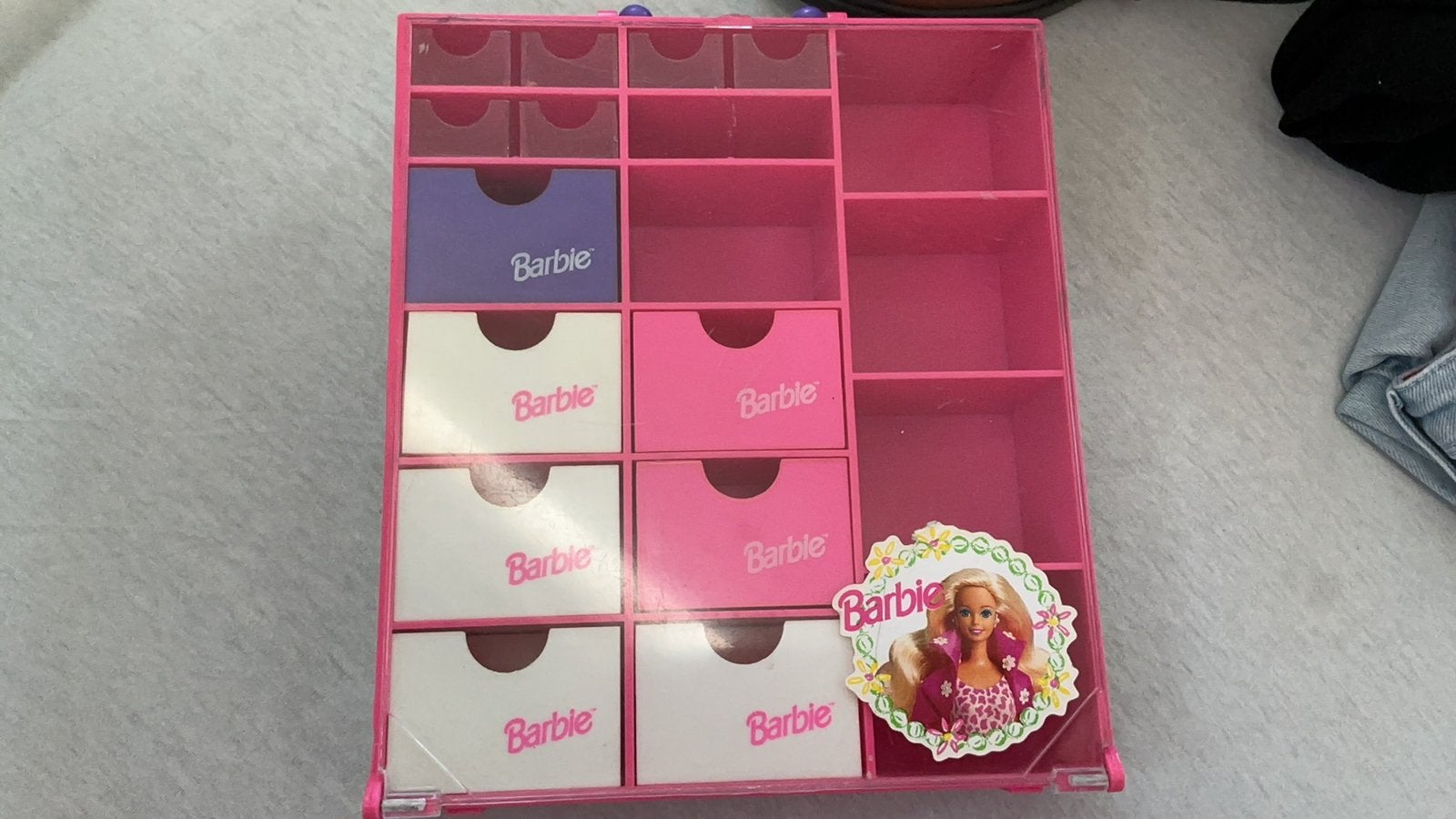 Barbie Mattel meeneem kkedingkast, Ophalen of Verzenden, Zo goed als nieuw