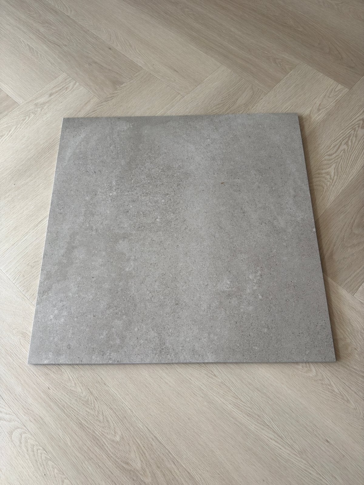 NIEUWE! Italiaanse keramische tegels 60x60 (taupe), Ophalen, 60 cm of meer, Nieuw, 5 tot 10 m²