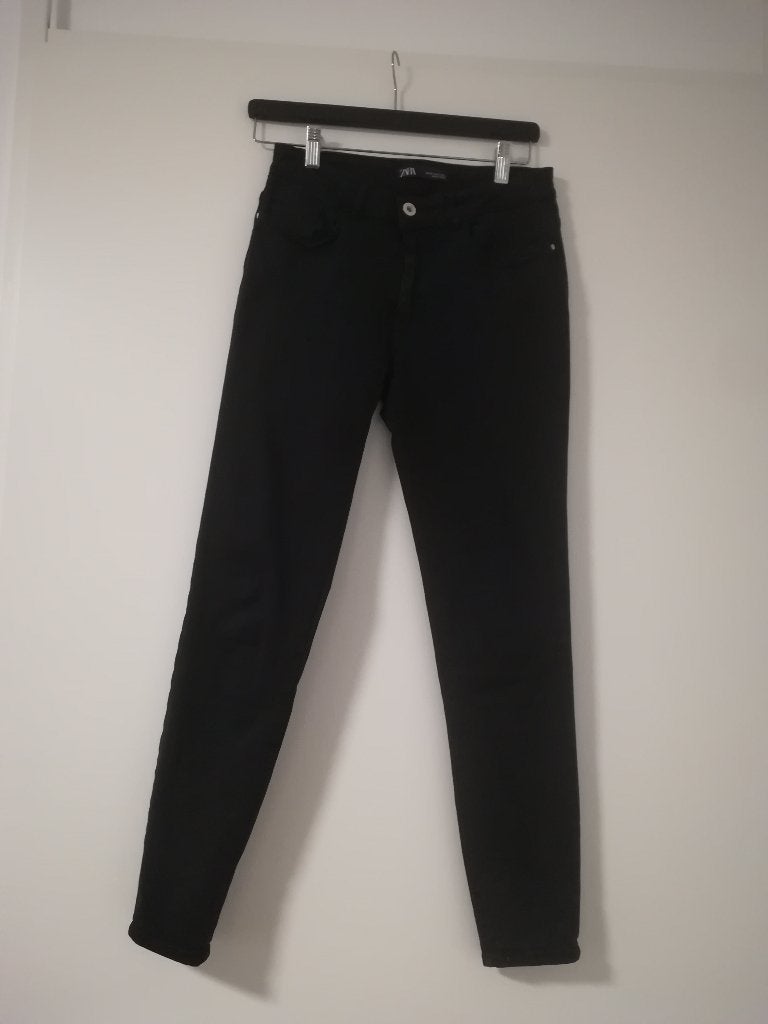 Zara Skinny Jeans Zwart maat 38, Ophalen of Verzenden, W30 - W32 (confectie 38/40), Gedragen, Zara
