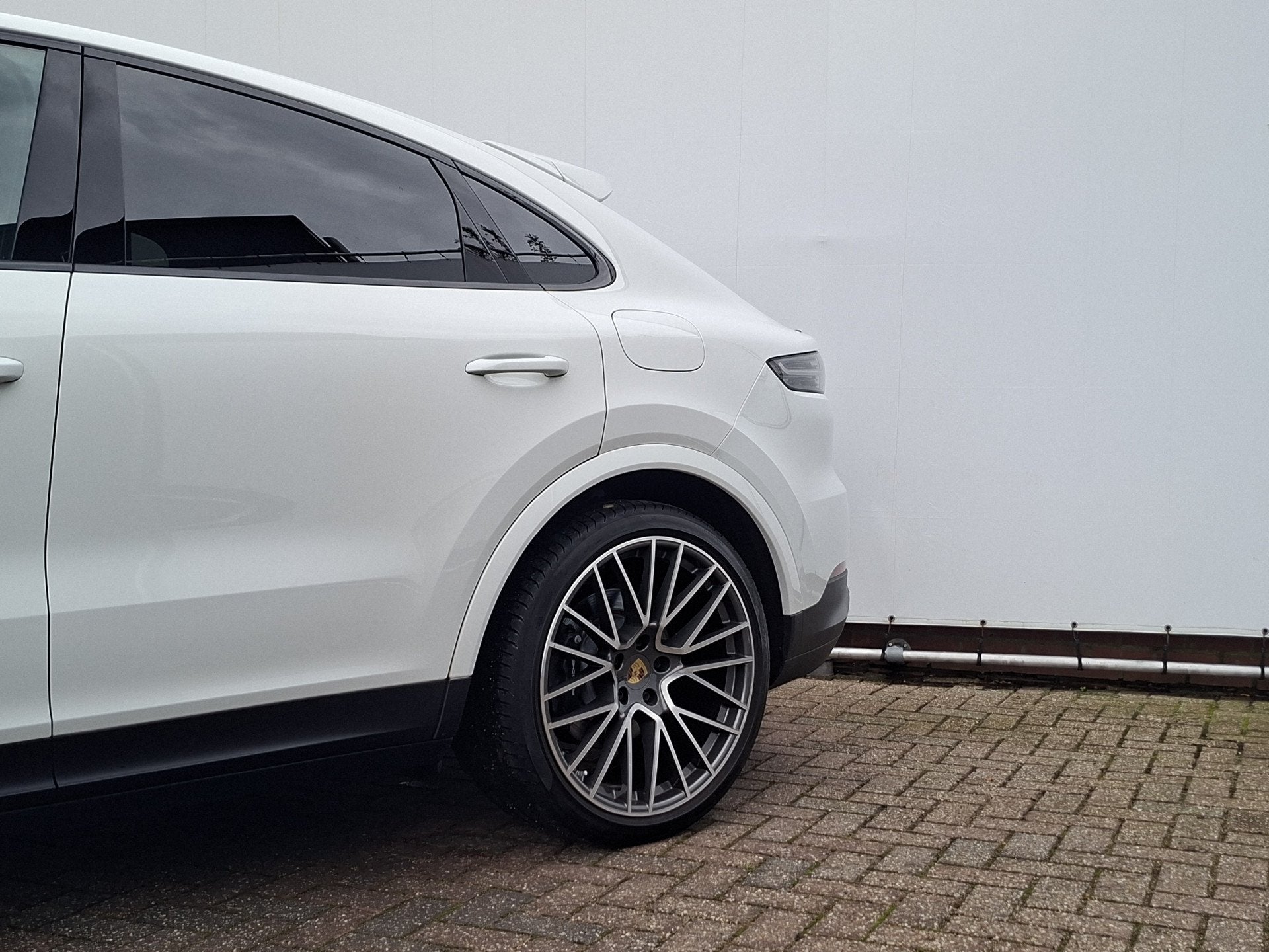 Foto 71 van Porsche Cayenne Coupé 3.0 E-Hybrid Pano Trekhaak(3500) 360