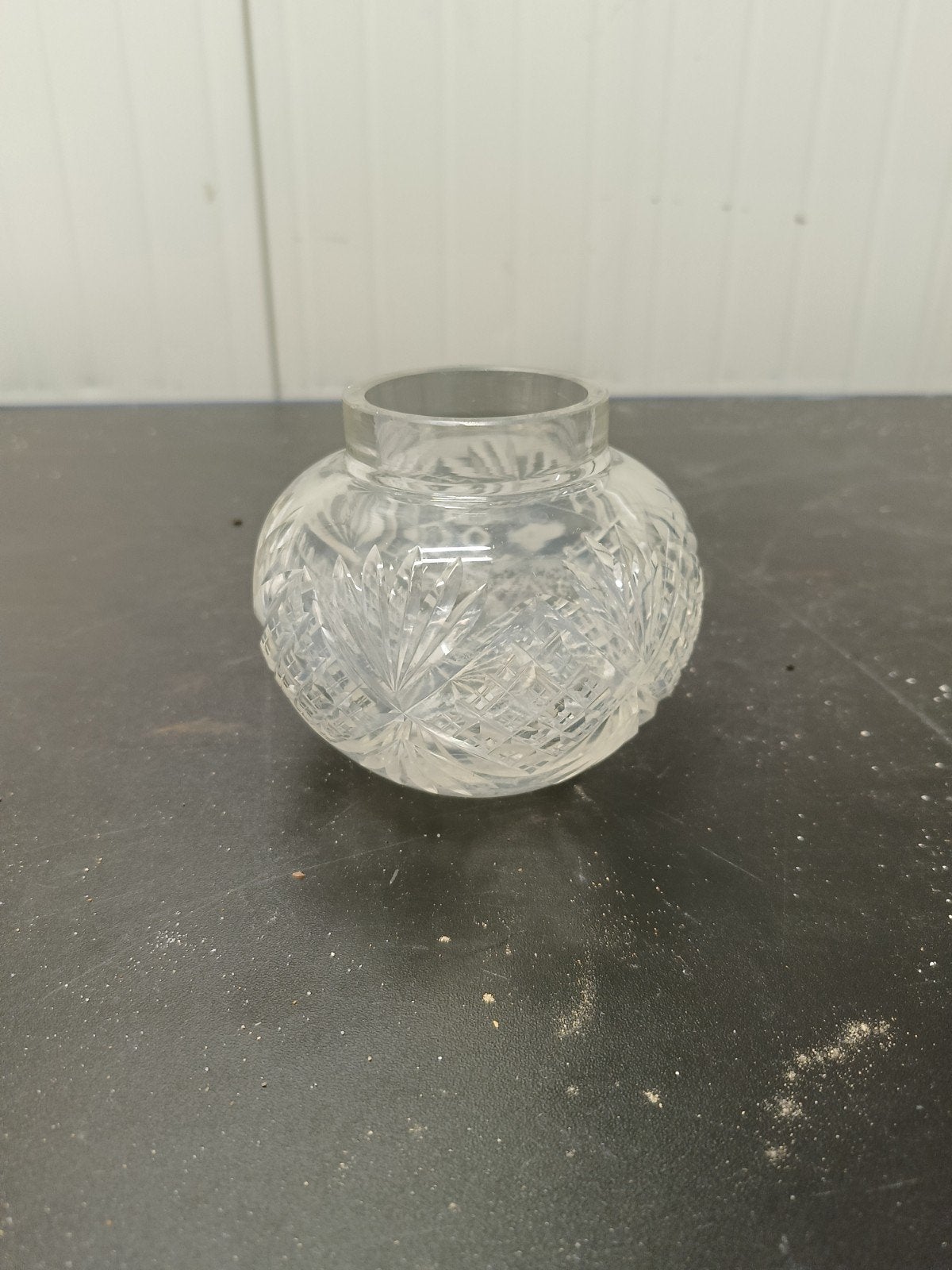 Vintage Kristallen Rozenvaas Traditioneel Geslepen Glas, Antiek en Kunst, Ophalen of Verzenden