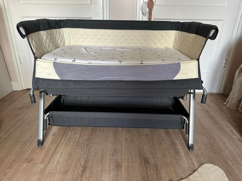 Baninni Elia Wieg / Co-sleeper met matras en toebehoren, Ophalen, Zo goed als nieuw, Wieg