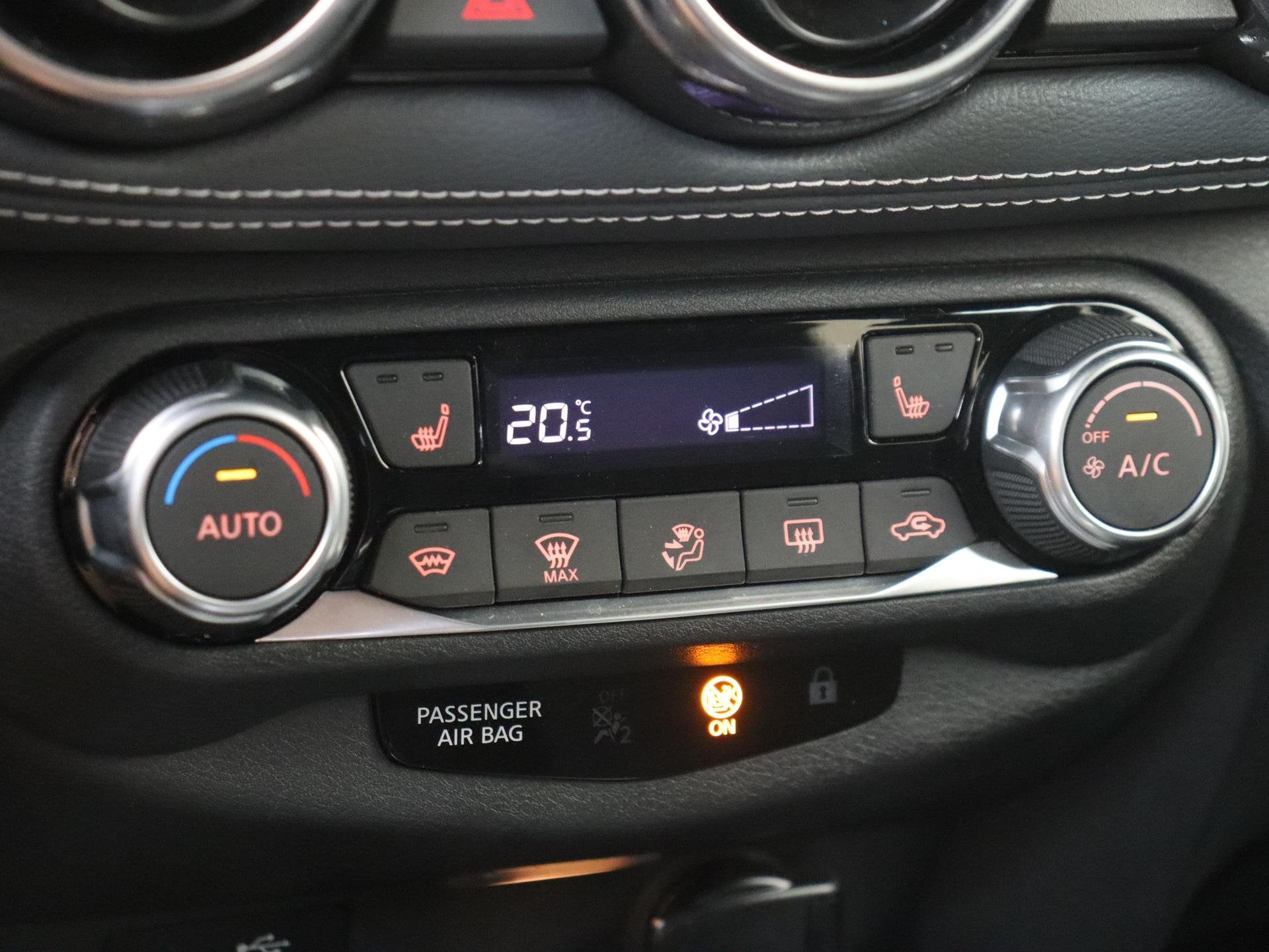 Foto 19 van Nissan Juke 1.0 DIG-T N-Connecta | BTW| Automaat | Navigatie
