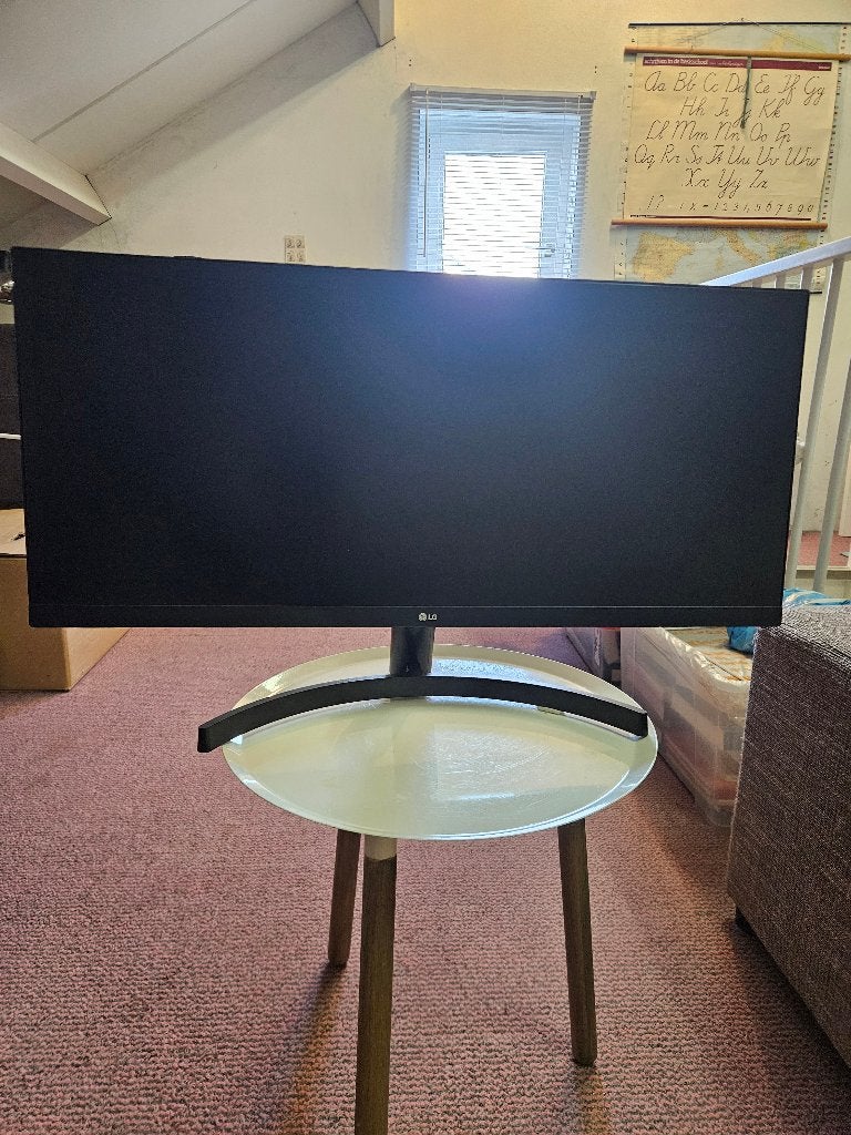 LG 29WL500 Ultra Wide 2 stuks, Computers en Software, Ophalen, HDMI, Zo goed als nieuw, 61 t/m 100 Hz