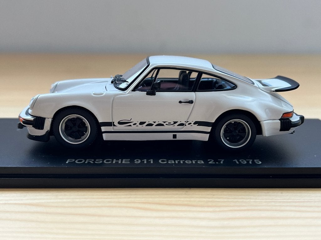 Kyosho Porsche 911 Carrera 2.7 (930) 1:43, Hobby en Vrije tijd, Modelauto's | 1:43, Verzenden, Zo goed als nieuw, Auto, Kyosho