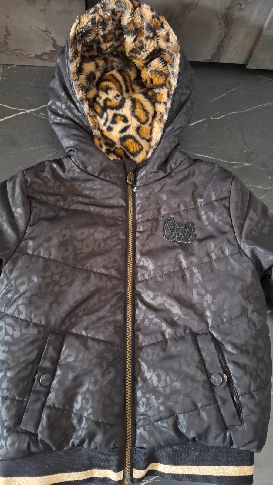 panterprint meisjes winterjas, maat 134/140, kleur bruin/zwa, Ophalen of Verzenden, Zo goed als nieuw, Meisje, Jas