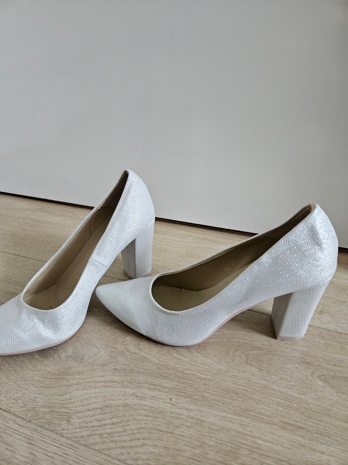 Bauer zilveren pumps met blokhak - Maat 39, Kleding | Dames, Pumps, Overige kleuren, Ophalen of Verzenden, Zo goed als nieuw