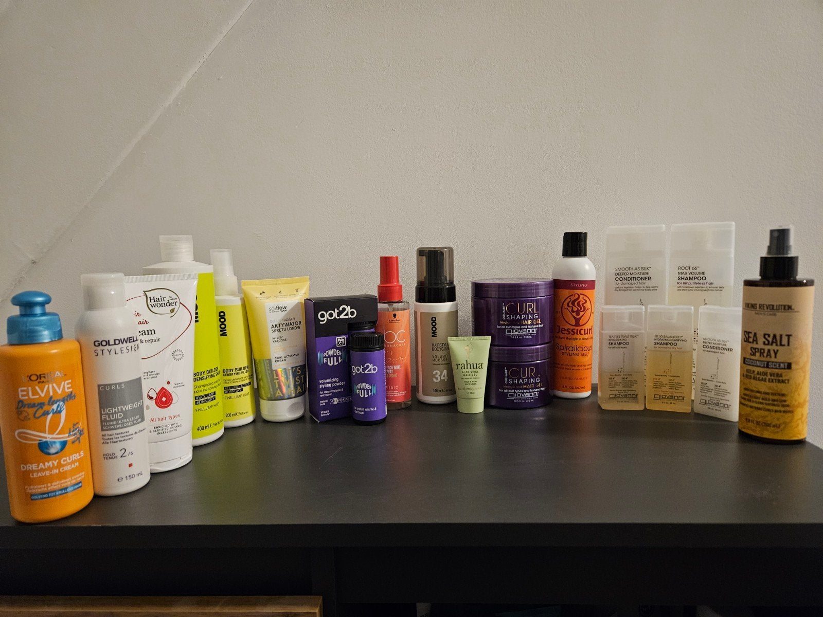 CG Producten Krullen - Diverse merken (75-90% vol), Ophalen of Verzenden, Zo goed als nieuw, Gel, Wax, Haarlak of Mousse