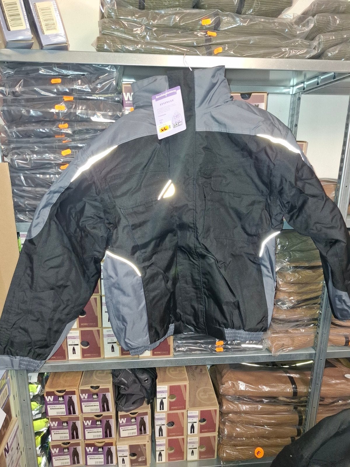Partij van 175 nieuwe winterjassen - diverse maten, Kleding | Heren, Ophalen, Nieuw, Overige maten, Meerkleurig