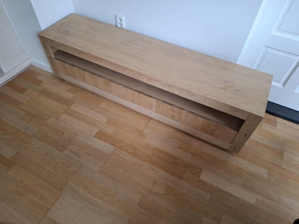 Eikenhouten tv meubel! 150 euro i p v 1100!, Huis en Inrichting, Kasten | Televisiemeubels, Ophalen, 150 tot 200 cm, Eikenhout