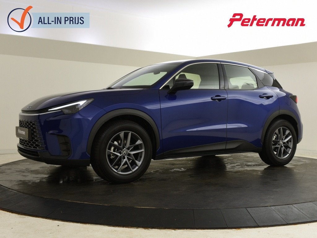 Lexus LBX 2WD Comfort Plus | Keyless | Parkeersensoren | Bli, Auto's, Gebruikt, 750 kg, Blauw, Bedrijf