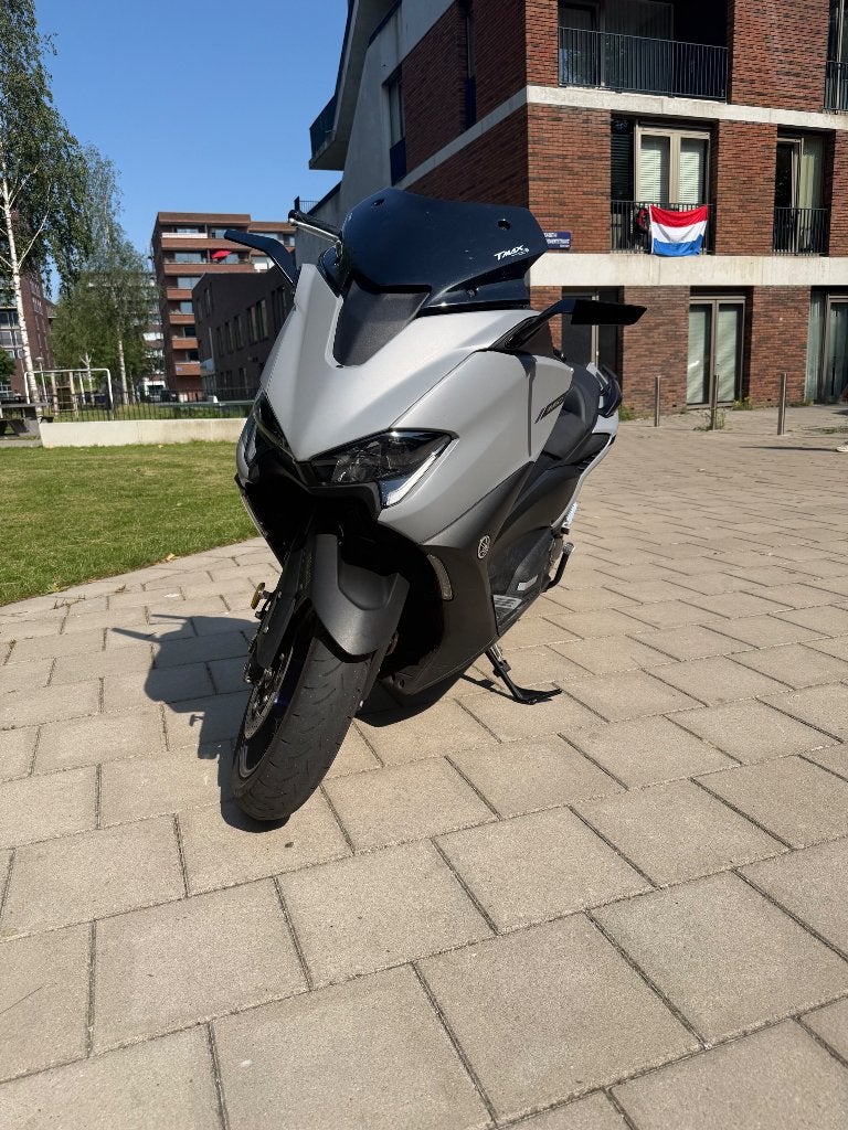 Yamaha TMAX 560  2021 Nano Grey, Motoren, Occasion, 560 cc, Particulier, Automaat