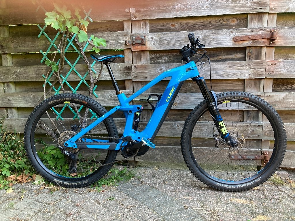 Prachtige Cube Stereo Hybrid 140 HPC SL 625 – 18”(M) !!!!, Fully, Zo goed als nieuw, Schijfrem, Ophalen