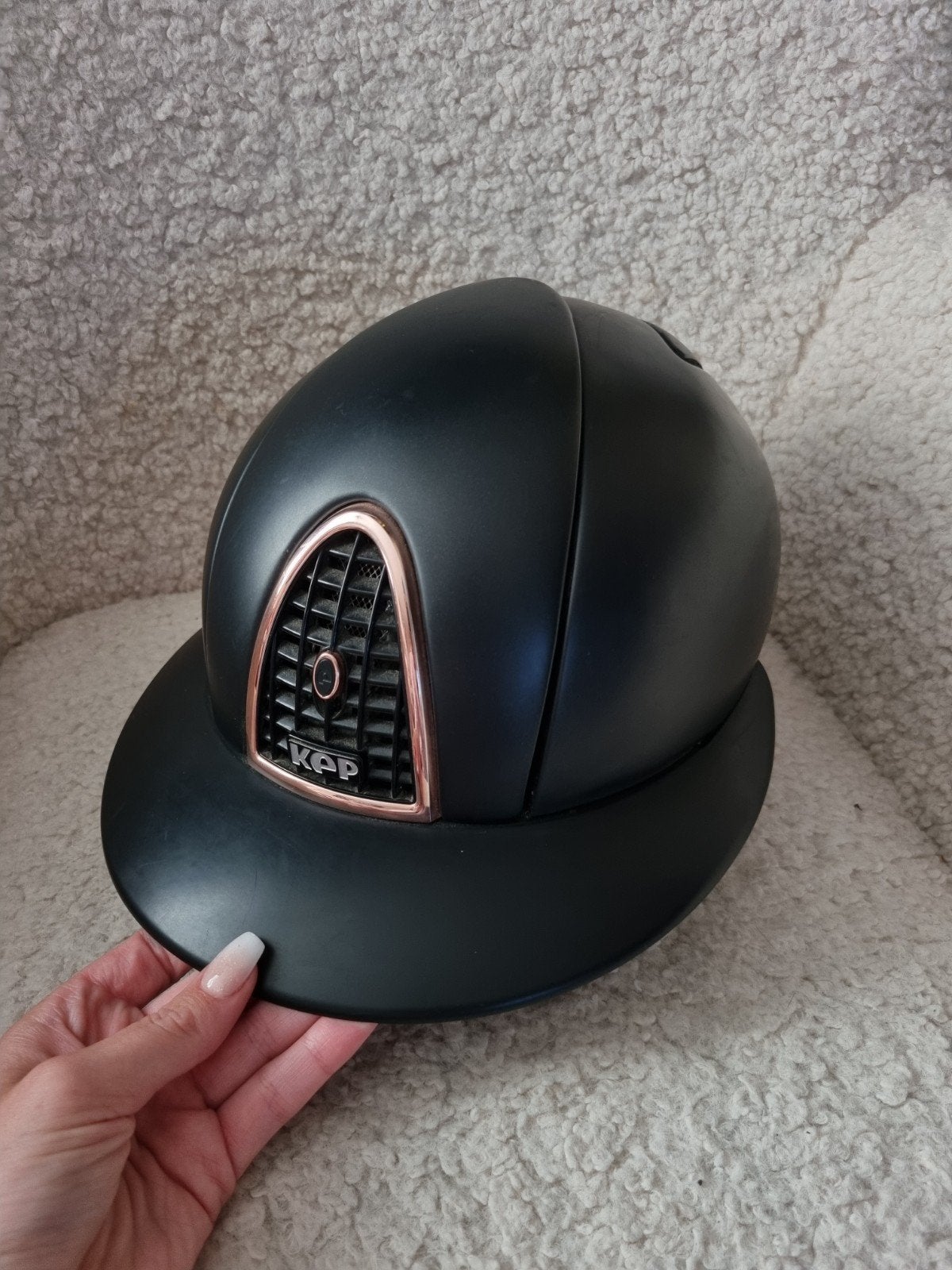 Kep Italia 1.0 schaal M polo klep zwart, Ophalen of Verzenden, Zo goed als nieuw, Dressuur
