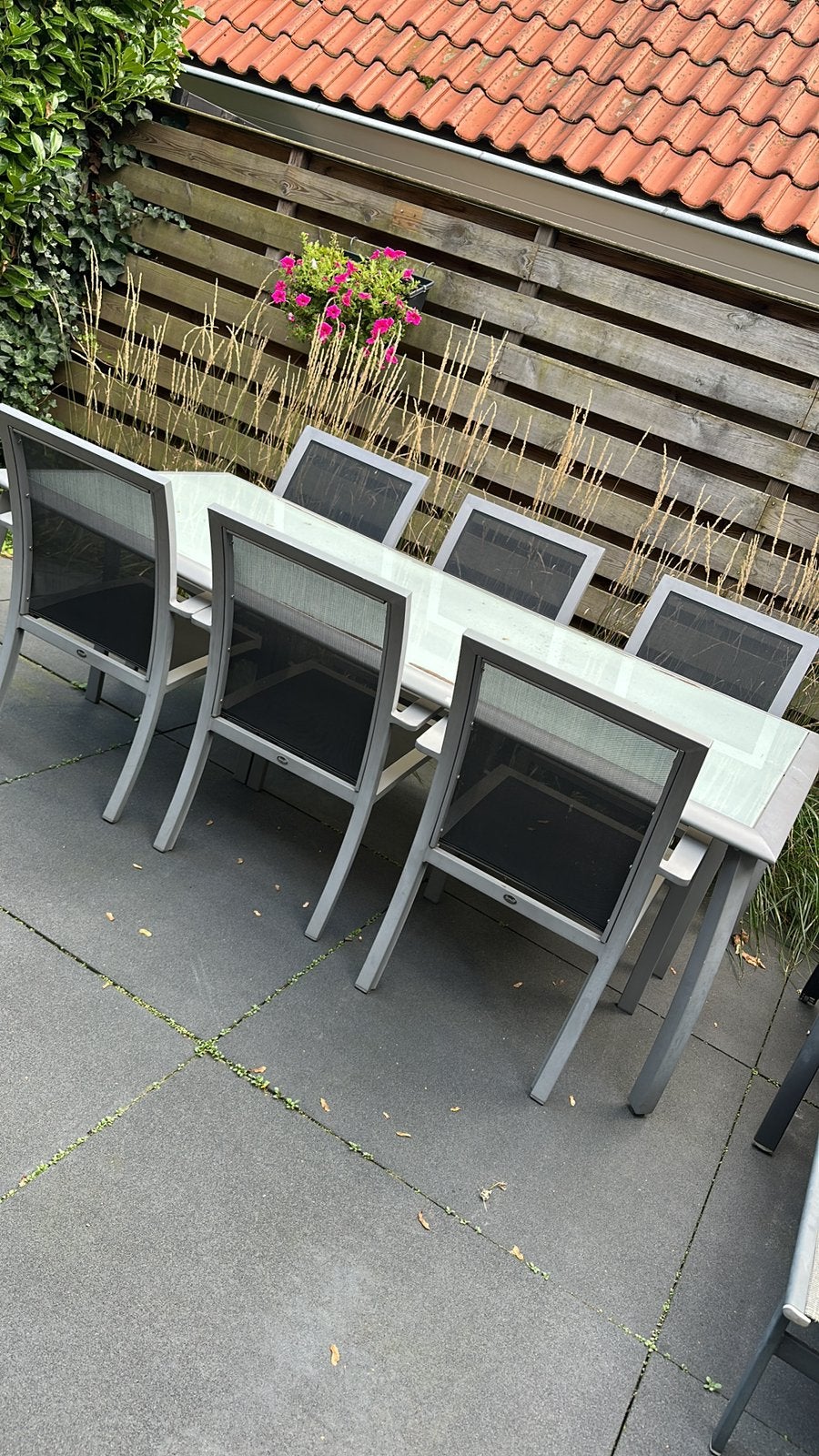 Hartman: Tuintafel met 6 stoelen en kussens ; 2.30 x 1.10, Ophalen, Gebruikt, 6 zitplaatsen, Aluminium