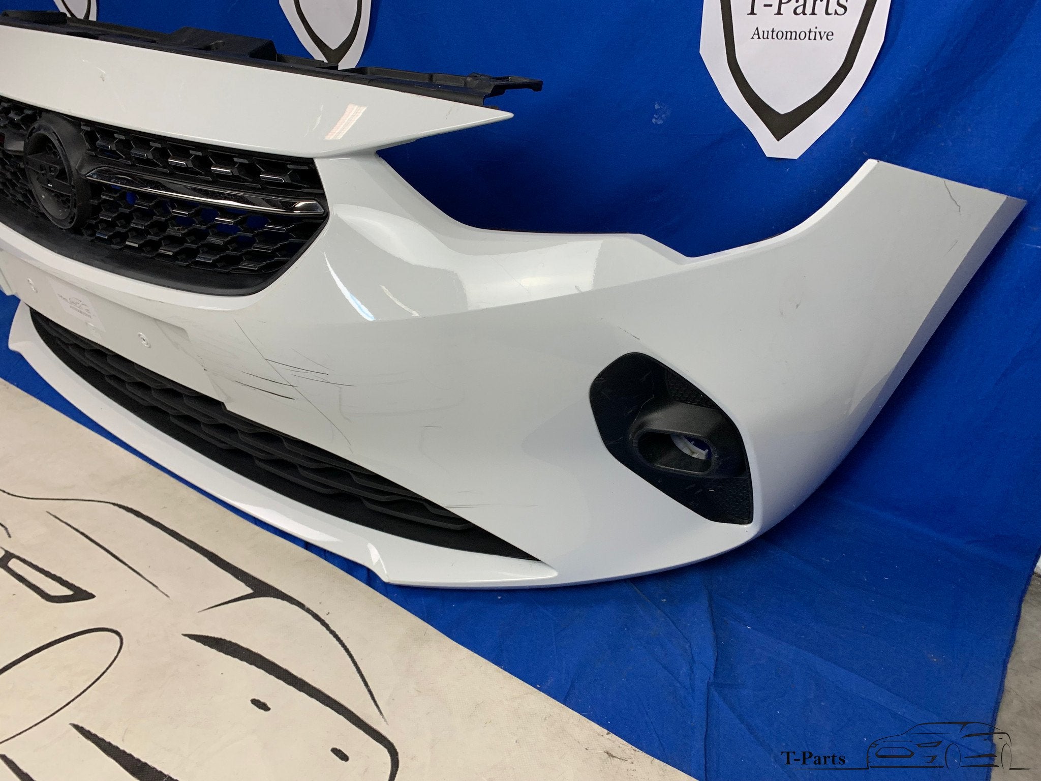 Opel corsa F elektrisch voorbumper bumper grille rooster gri, Info@fabrikant.eu, Opel, Ophalen of Verzenden, Bumper