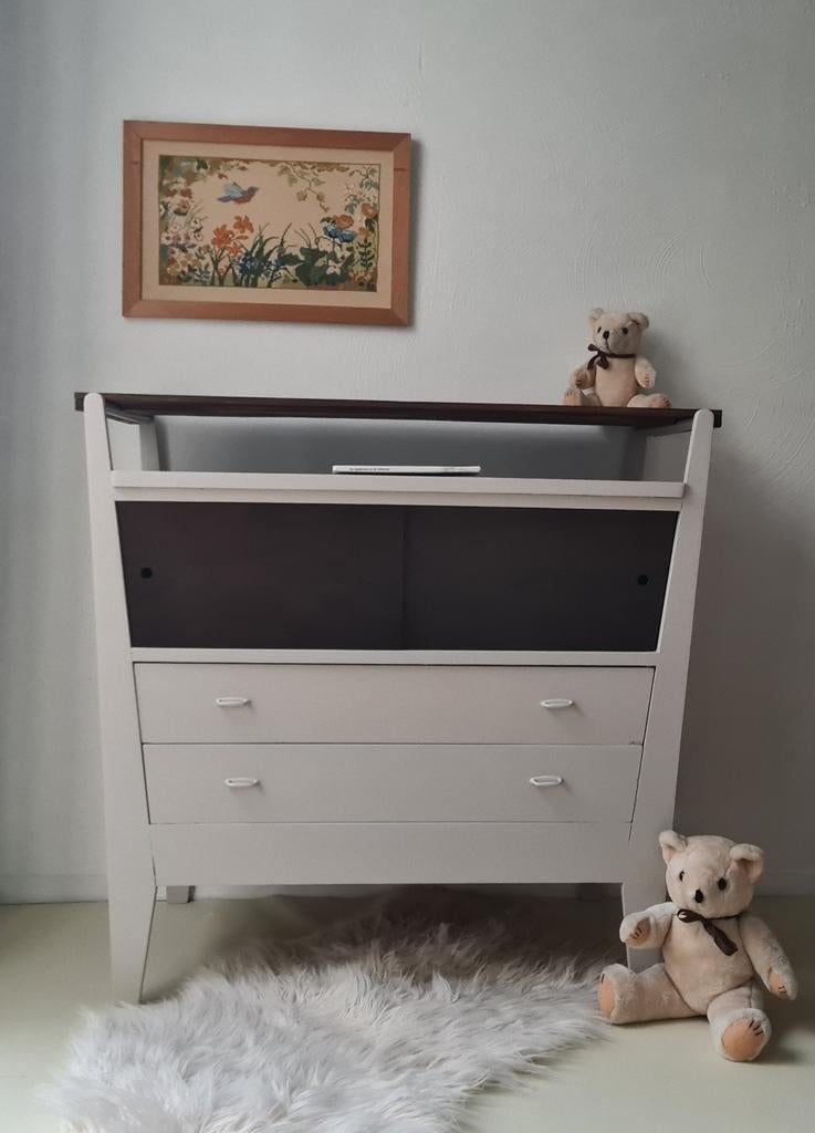Vintage commode, Kinderen en Baby's, Kinderkamer | Commodes en Kasten, Ophalen, 50 tot 70 cm, Opstaande rand, 90 tot 105 cm
