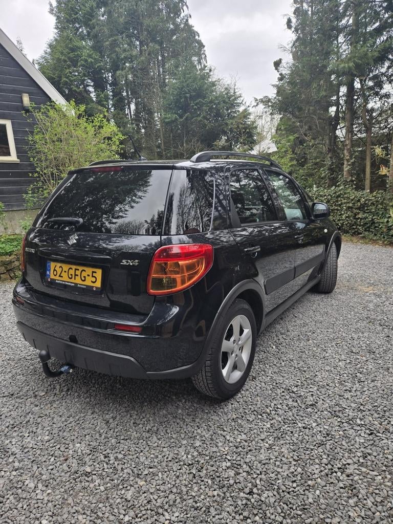 Nu in prijs verlaagd!! Te koop: SUZUKI SX4, Auto's, Stof, Zwart, 4 cilinders, Zwart