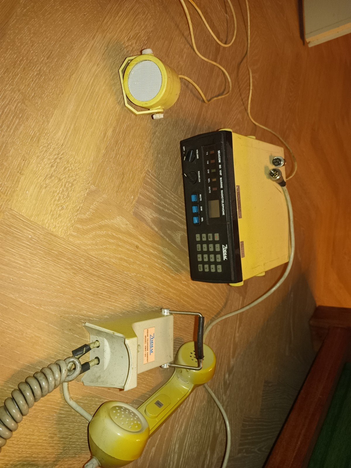 Vintage Seacom 80 VHF marifoon met originele accessoires, Telecommunicatie, Ophalen of Verzenden, Gebruikt, Zender en Ontvanger