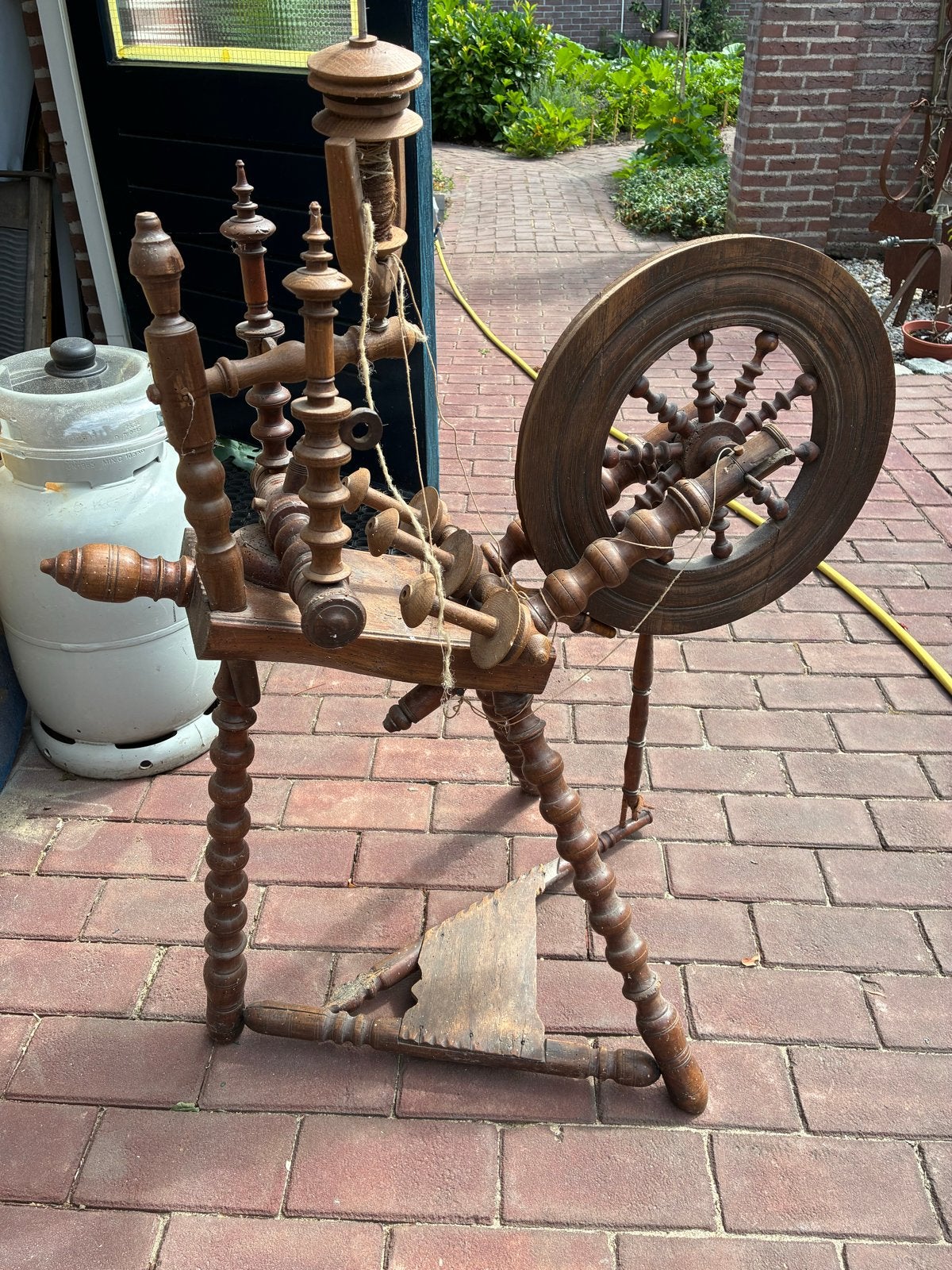 Antiek Spinnenwiel, Hobby en Vrije tijd, Spinnewielen en Spinnen, Ophalen, Niet werkend, Spinnewiel