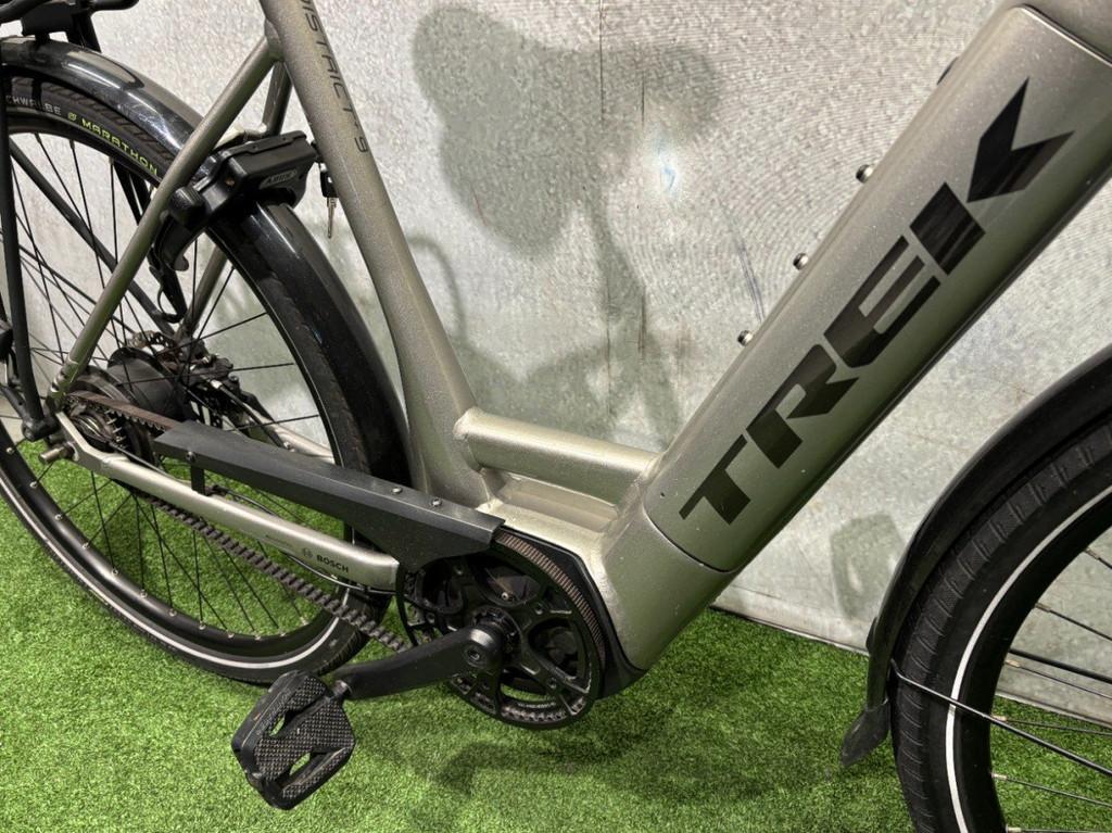 Trek District + 9 (500Wh) Dames Zilver 55cm 2022, Fietsen en Brommers, Elektrische fietsen, Overige merken, Gebruikt, -, - 0
-, NL